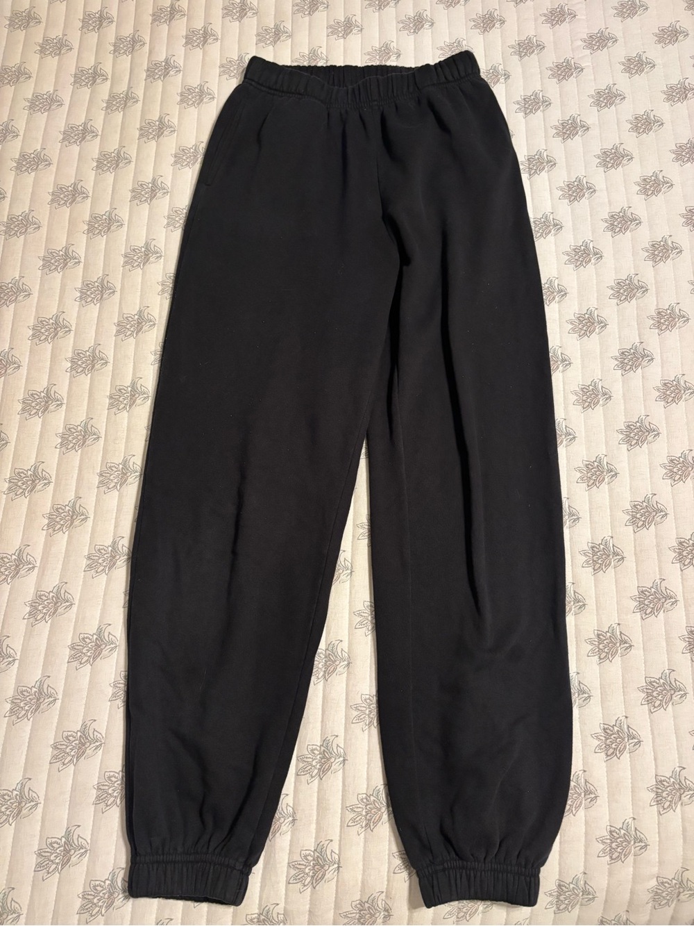 Garage XS Black fleece jogger sweatpants